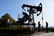 США резко нарастили закупки российской нефти: Бизнес: Экономика: Lenta.ru