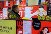 Экономист назвал покупки, с которыми россиянам стоит поспешить