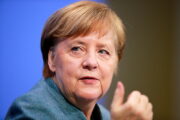 Немецкий политолог рассказал о борьбе Меркель за «Северный поток-2»: Политика: Мир: Lenta.ru