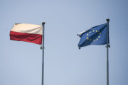 ЕС потребовал от Польши отменить судебную реформу: Политика: Мир: Lenta.ru