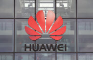 Санкции США обвалили доходы Huawei: Бизнес: Экономика: Lenta.ru