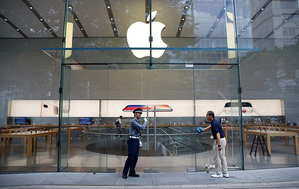 Apple потеряла 43 миллиарда долларов капитализации за неделю