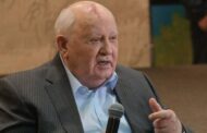 Горбачев призвал к демилитаризации мировой политики