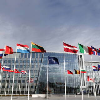 НАТО соберет внеочередное заседание из-за Украины