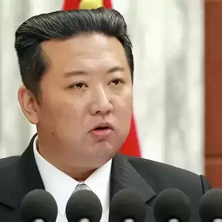Ким Чен Ын назвал 2022-й годом «великой смертельной схватки»