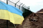Секретарь СНБО опроверг сообщения о скоплении российских войск у границы